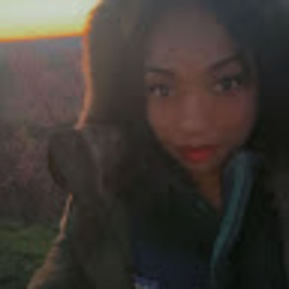 Meet your Posher, Courtenay-marie